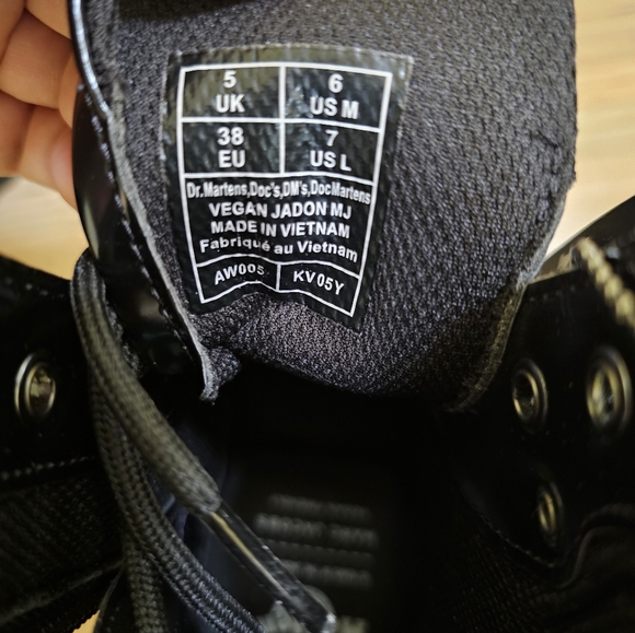 New Dr. Martens X Marc Jacobs 10 Years of the Jadon Boot - Picture 8 of 16